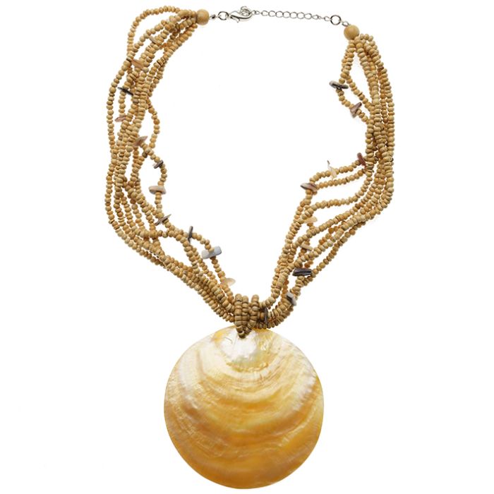 UG065 Shell necklace with beads