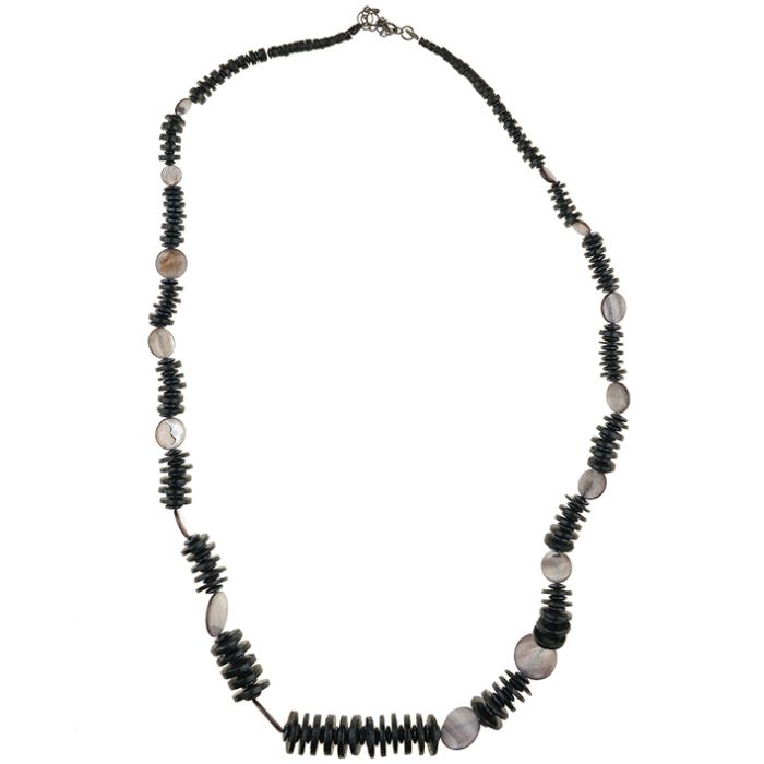 UG081 Mother-of-pearl and beads necklace